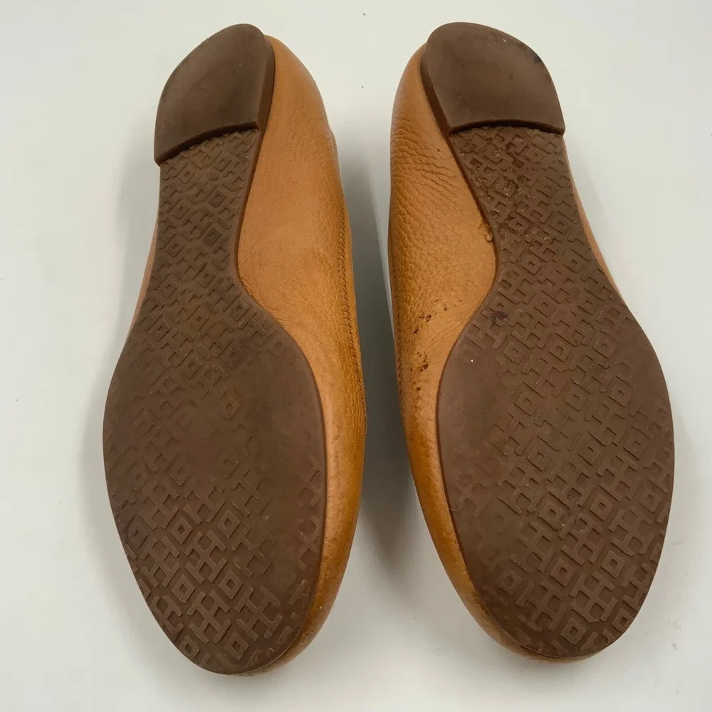 Tory Burch Tan Leather Ballet Flats with Gold Logo Medallion - Classic